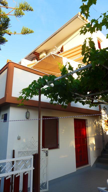Guest House Kuzmanic Hvar Island ภายนอก รูปภาพ