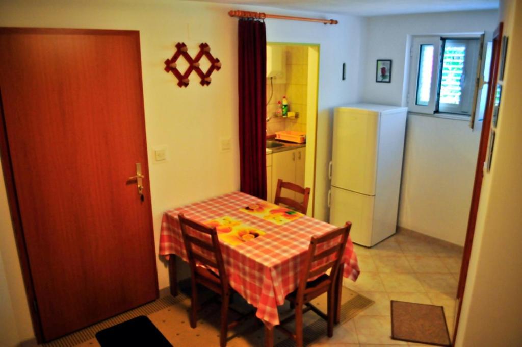 Guest House Kuzmanic Hvar Island ห้อง รูปภาพ